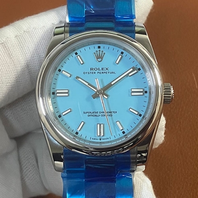 ROLEX 126000 オイスターパーペチュアル 36mm ターコイズブルー 2024最安値
