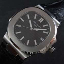 PATEK PHILIPPE ノーチラス 革バンド 500本限定品