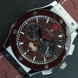 HUBLOT クラシックフュージョン ForbideX キング クォーツ搭載 クロノグラフ デイト表示