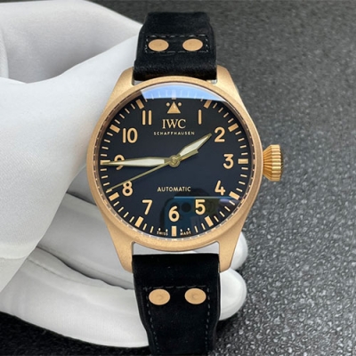 IWC ビッグパイロット IW329703 MR PORTER EDITION M+製