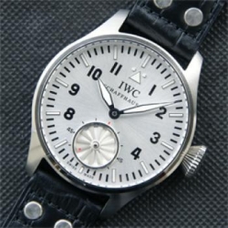 IWC ビッグパイロット Asian 21600振動 手巻き 限定