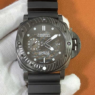 PANERAI PAM00979 サブマーシブル ミリターレ カーボテック 2024人気