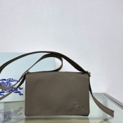 BURBERRY ショルダーバッグ コットンブレンド メンズ 25×16×8cm