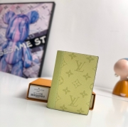 LOUIS VUITTON パスポートケース タイガ×モノグラム メンズ 14×10×2.5cm