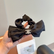 セリーヌ スタイル ヘアゴム ボウ トリオンフ