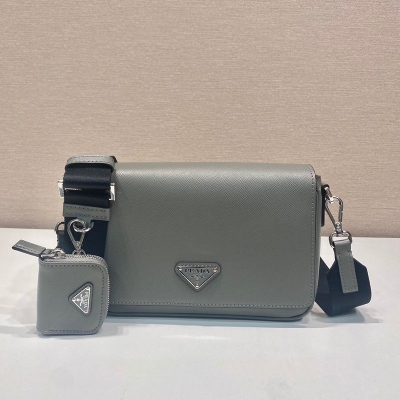 PRADA ショルダーバッグ サフィアーノレザー メンズ 22×14.5×5cm