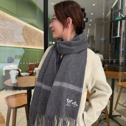 ルイ ヴィトン グラデーションロゴカシミヤスカーフ 35x180