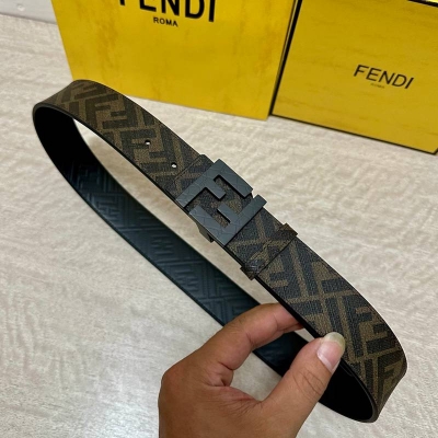フェンディ メンズ ベルト 両面用 4.0cm
