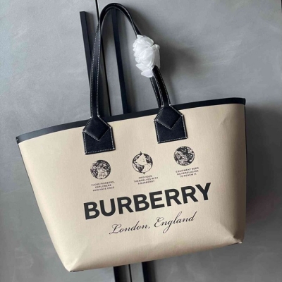 バーバリー トートバッグ 51.3×18.5×29cm