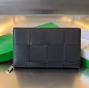 BOTTEGA VENETA イントレチャート ロングウォレット メンズ 19×11.4×2cm
