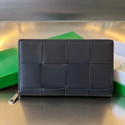 BOTTEGA VENETA イントレチャート ロングウォレット メンズ 19×11.4×2cm