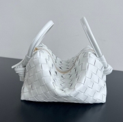 BV ショルダーバッグ レザー ハンドバッグ ループ 19×12×9cm