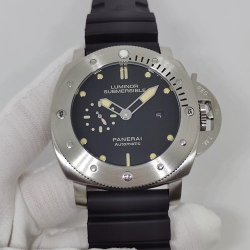 PANERAI PAM00305 サブマーシブル1950 3DAYS 全国お届け