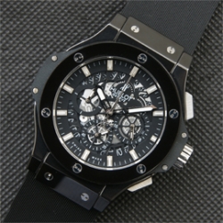 HUBLOT アエロバン クォーツ搭載 クロノグラフ 革ベルト デイト表示