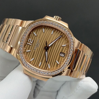 PATEK PHILIPPE 7118/1R-010 ノーチラス 気分上昇コピー