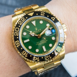 ROLEX GMTマスター II 116718LN グリーン 2024優良店