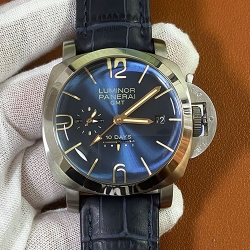 PANERAI PAM00689 ルミノール GMT マリンブルーダイヤル 注文簡単