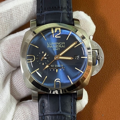 PANERAI PAM00689 ルミノール GMT マリンブルーダイヤル 注文簡単