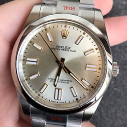 ROLEX M124300 オイスターパーペチュアル 41mm 3230搭載 最新品