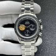 OMEGA 311.90.42.30.01.001 OM製 スピードマスター ブラック 世界69本限定