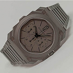BVLGARI 103068 オクト フィニッシモ クロノグラフ GMT チタニウム 優等商品