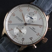 IWC ポルトギーゼ クロノグラフ ASAIN 7750 搭載