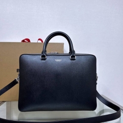 BURBERRY ブリーフケース グレインレザー メンズ 37×27×9cm