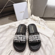 【DIOR】25SS春夏新作スリッポンビーチサンダルレディース