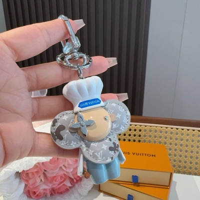 ルイ ヴィトン スタイル キーリング チャーム ヴィヴィアン ベイカー