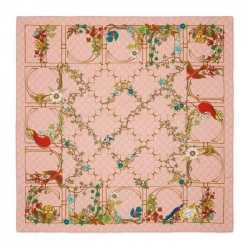 グッチ 新作スカーフ 90cm x 90cm
