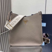 PRADA トートバッグ リサイクルナイロン メンズ 30×28×12cm