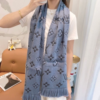 ルイ ヴィトン 秋冬ウールスカーフ。94％ウール6％シルク 175:31
