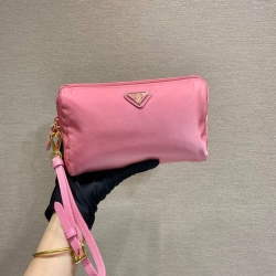 PRADA クラッチバッグ リサイクルナイロン ユニセックス 20×11.5×9cm