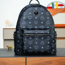 MCM スタイル ビゼトス スターク スモール リュック ブラック サイズ：33×13×26cm