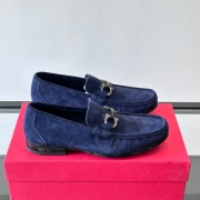 フェラガモ メンズ スニーカー スエード 39-44