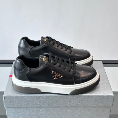 プラダ メンズ スニーカー 38-44