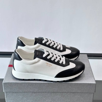 プラダ メンズ スニーカー 39-45