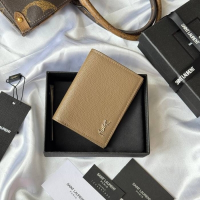 YSL 二つ折り財布 カーフレザー メンズ 9×11.5×2cm