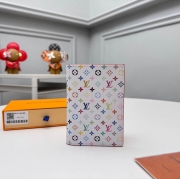 LOUIS VUITTON パスポートケース モノグラム マルチカラー レディース 10×14×2.5cm