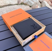 LOUIS VUITTON ミュルティプル ウォレット LVアエログラム レザー メンズ 11.5×9×1.5cm