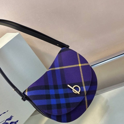 バーバリー ショルダーバッグ 26×9.5×20.5cm