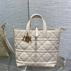 ディオール ハンドバッグ トゥジュール 20×18.5×22cm