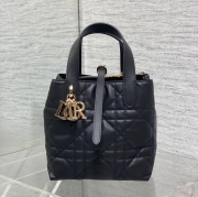 ディオール ハンドバッグ トゥジュール 16×12×18cm