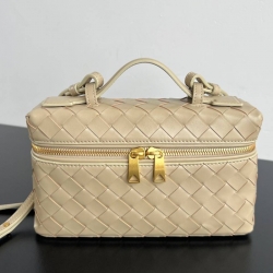 BV ショルダーバッグ レザー ポーチ 化粧ポーチ 22×12.5×5cm