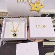 ネックレス D 星×雫リングネックレス（ピンク／ブルー）— 26早春クルーズコレクション、迪麗熱巴着用、スワロフスキーシルバーシャドウ使用