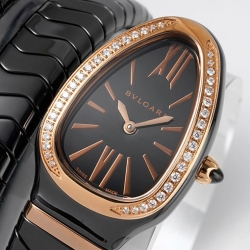 BVLGARI セルペンティ ブラックセラミック 最高級コピー