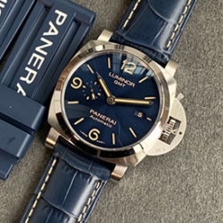 PANERAI PAM01033 VS工場 ルミノール GMT ブルー P9011搭載 大人気