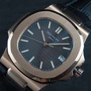 PATEK PHILIPPE ノーチラス MIYOTA 9015搭載 自動巻き