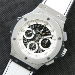 HUBLOT アエロバン Asian 7750搭載 28800振動 自動巻き