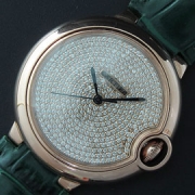 CARTIER レトログラード機構 魅力時計